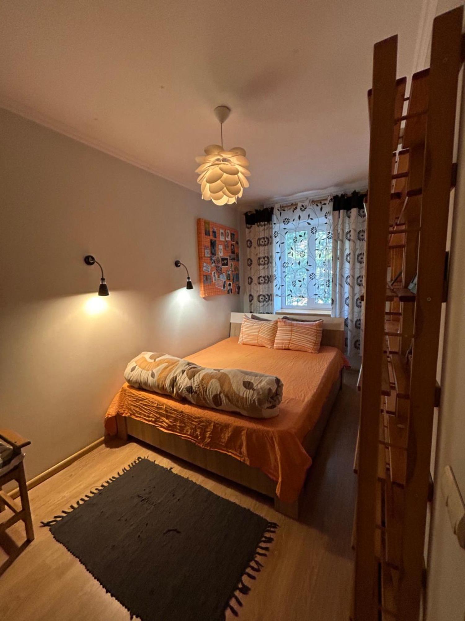 Three Bedroom Stepana Bandery Street Rivne Buitenkant foto